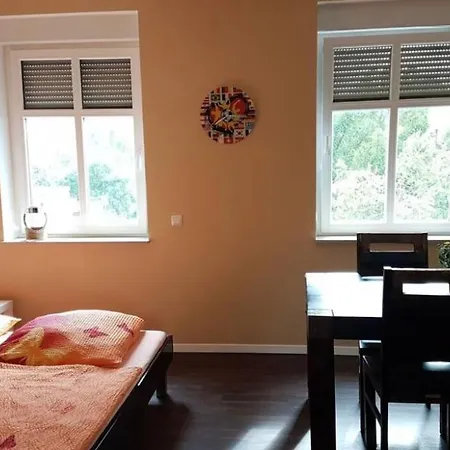 Ruhige 3 Zimmerwohnung In Moeckern Leipzig