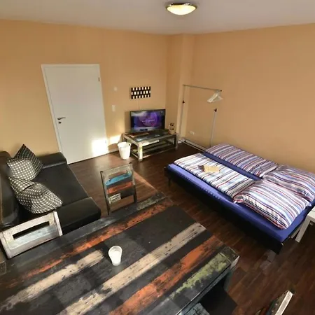 Ruhige 3 Zimmerwohnung In Moeckern *