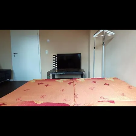 Ruhige 3 Zimmerwohnung In Moeckern Apartment